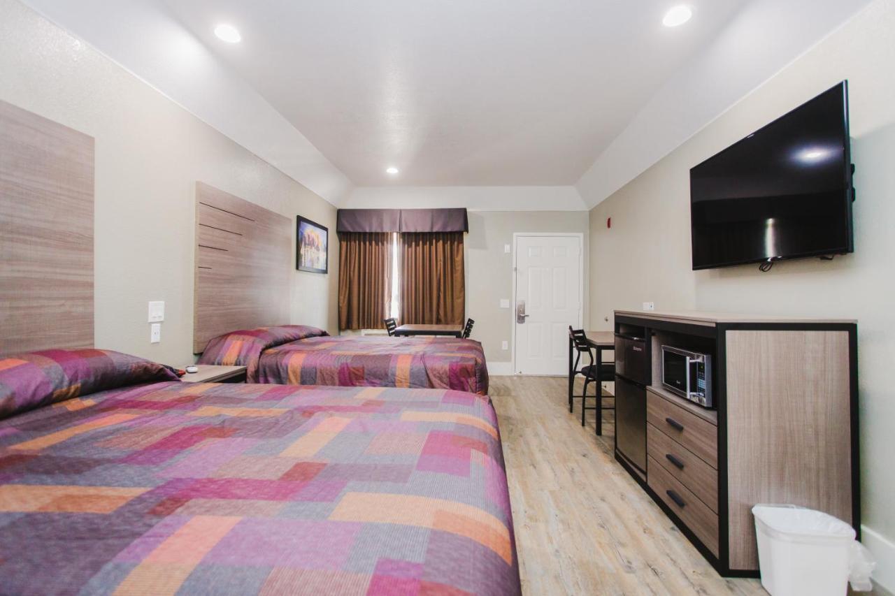 Palace Inn Beltway 8 & Westview Х'юстон Екстер'єр фото