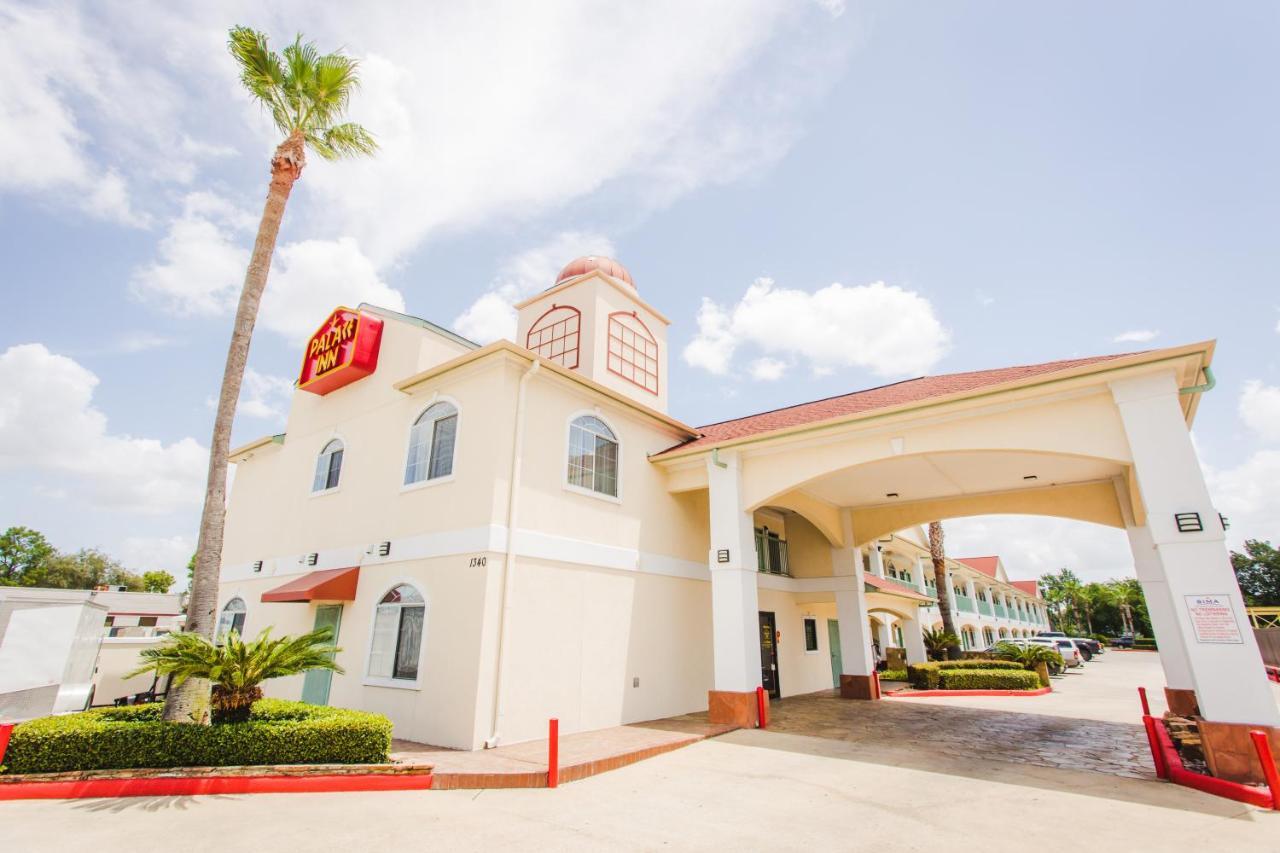 Palace Inn Beltway 8 & Westview Х'юстон Екстер'єр фото